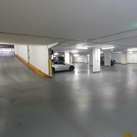 Free Parking Sega Rally Apartment Budapest Luaran gambar